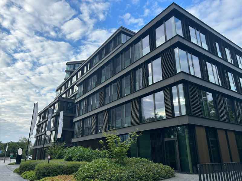 Beweissicherung - Außenansicht eines Bürogebäudes in Bonn.